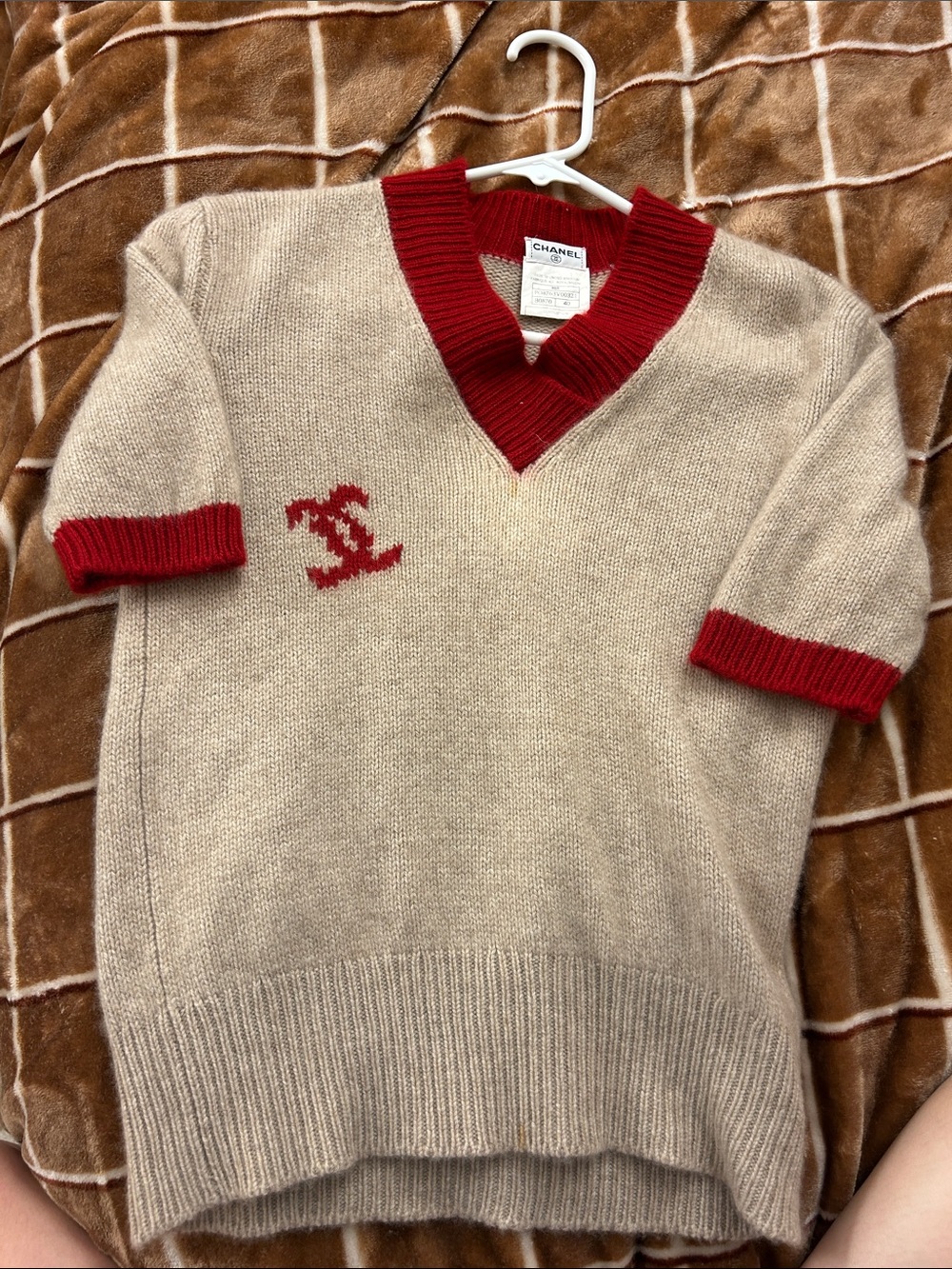 CHANEL Beige and Red V-Neck Short Sleeve Sweater